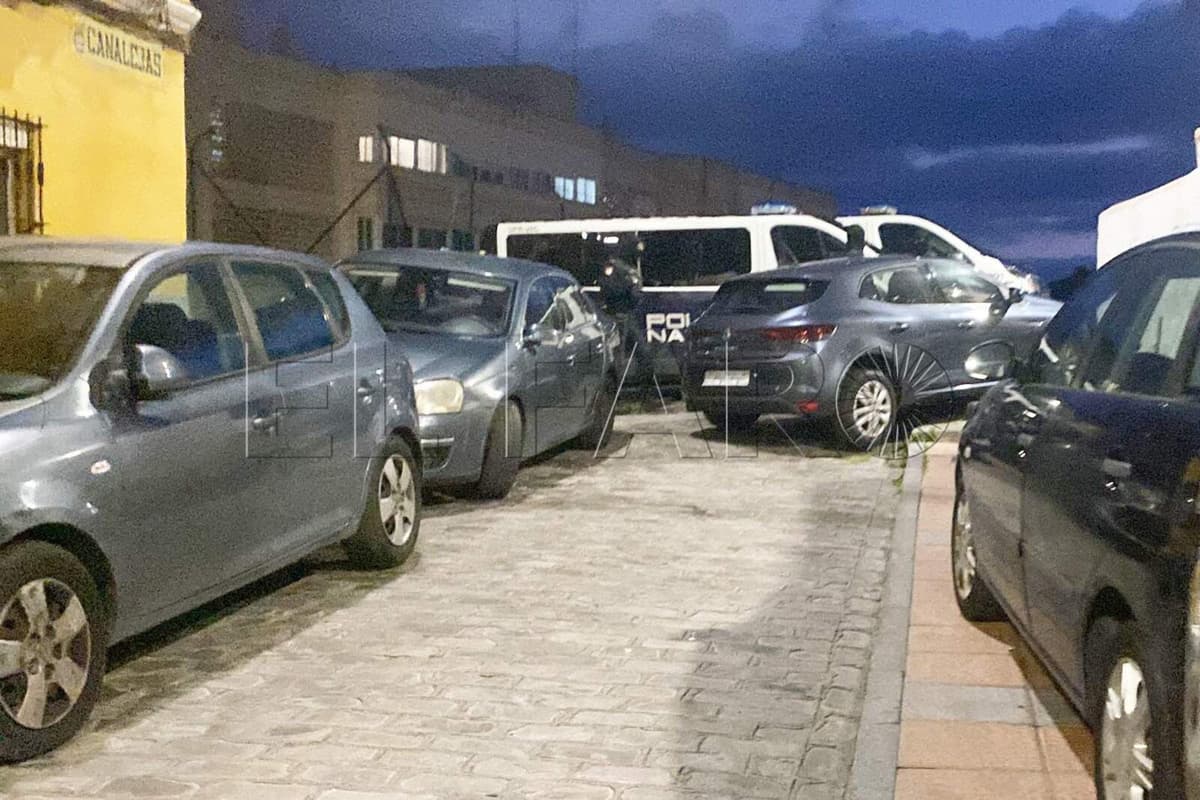 Arrestado un migrante tras causar alarma con un cuchillo en el corazón de Ceuta.