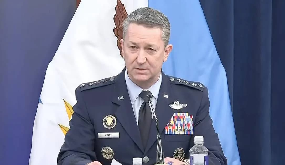 El Comando Cibernético interrumpió las comunicaciones iraníes, asegura alto general.
