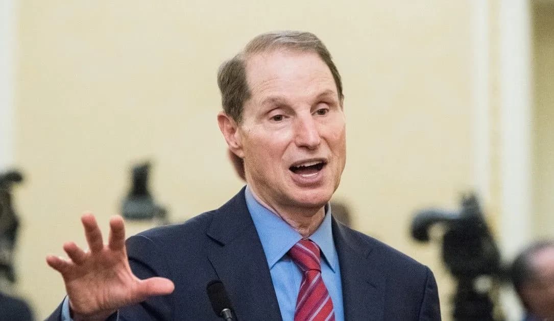 Wyden bloquea la confirmación de Rudd para liderar el Comando Cibernético y la NSA.