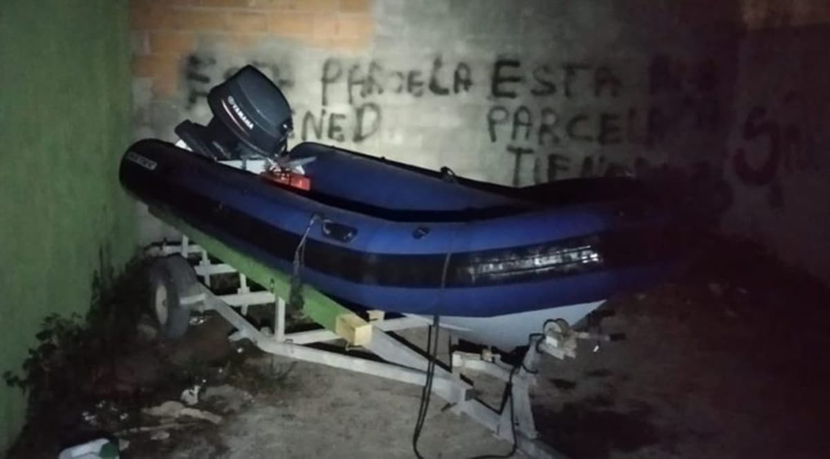 Un traficante lesionado por disparos tras una persecución en el río Guadarranque