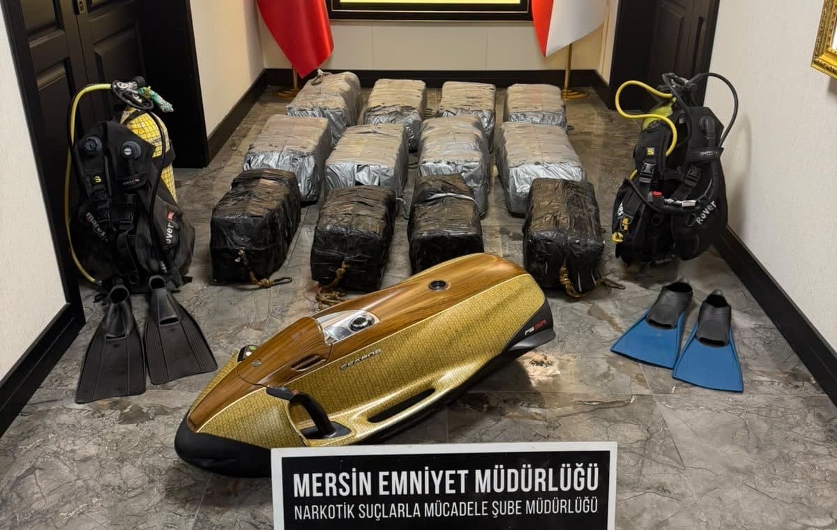Surgen en Turquía motos acuáticas submarinas destinadas a la recolección de cocaína.