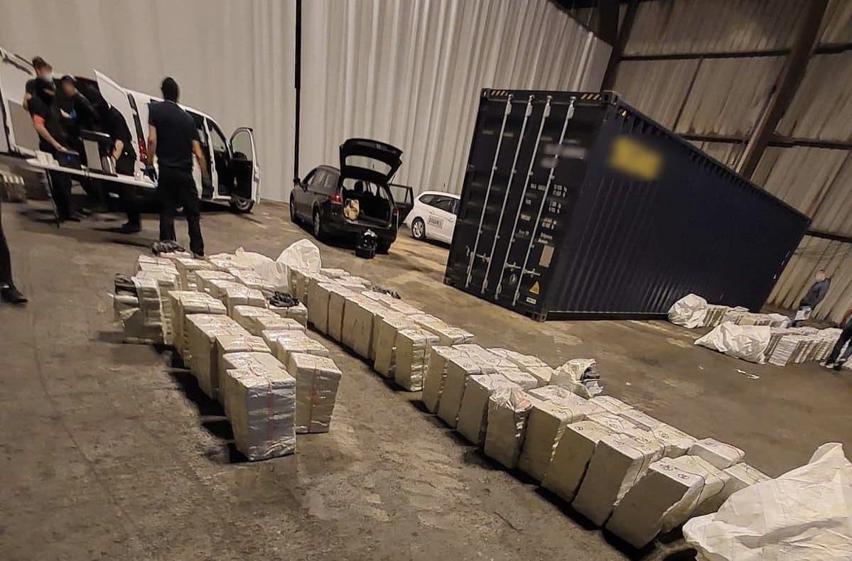 3.900 kilogramos de cocaína son trasladados desde Ghana hacia Francia en un contenedor.