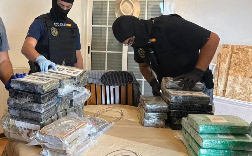 Desmantelan una organización británica que traficaba grandes cantidades de cocaína en Alicante